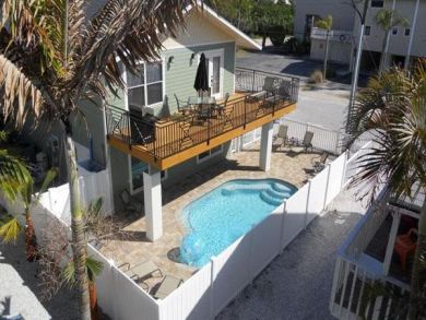 Right Across Street From Beach Rental 2 Bedrooms